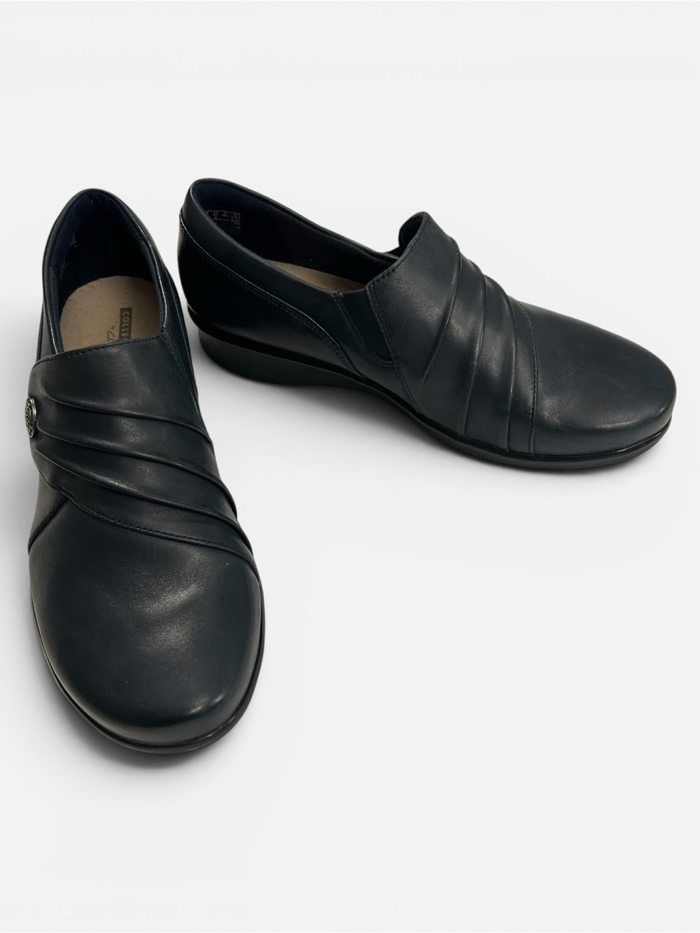 Clarks Collection Womens Navy Blue Leather Ultimate Comfort Pleated Loafers Sz 8